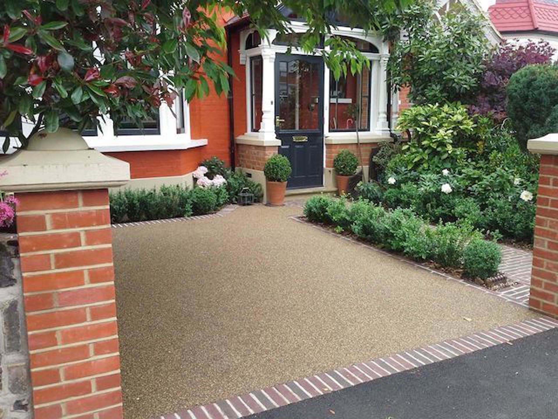 Resin driveways Cambs Paving throughout Cambridgeshire