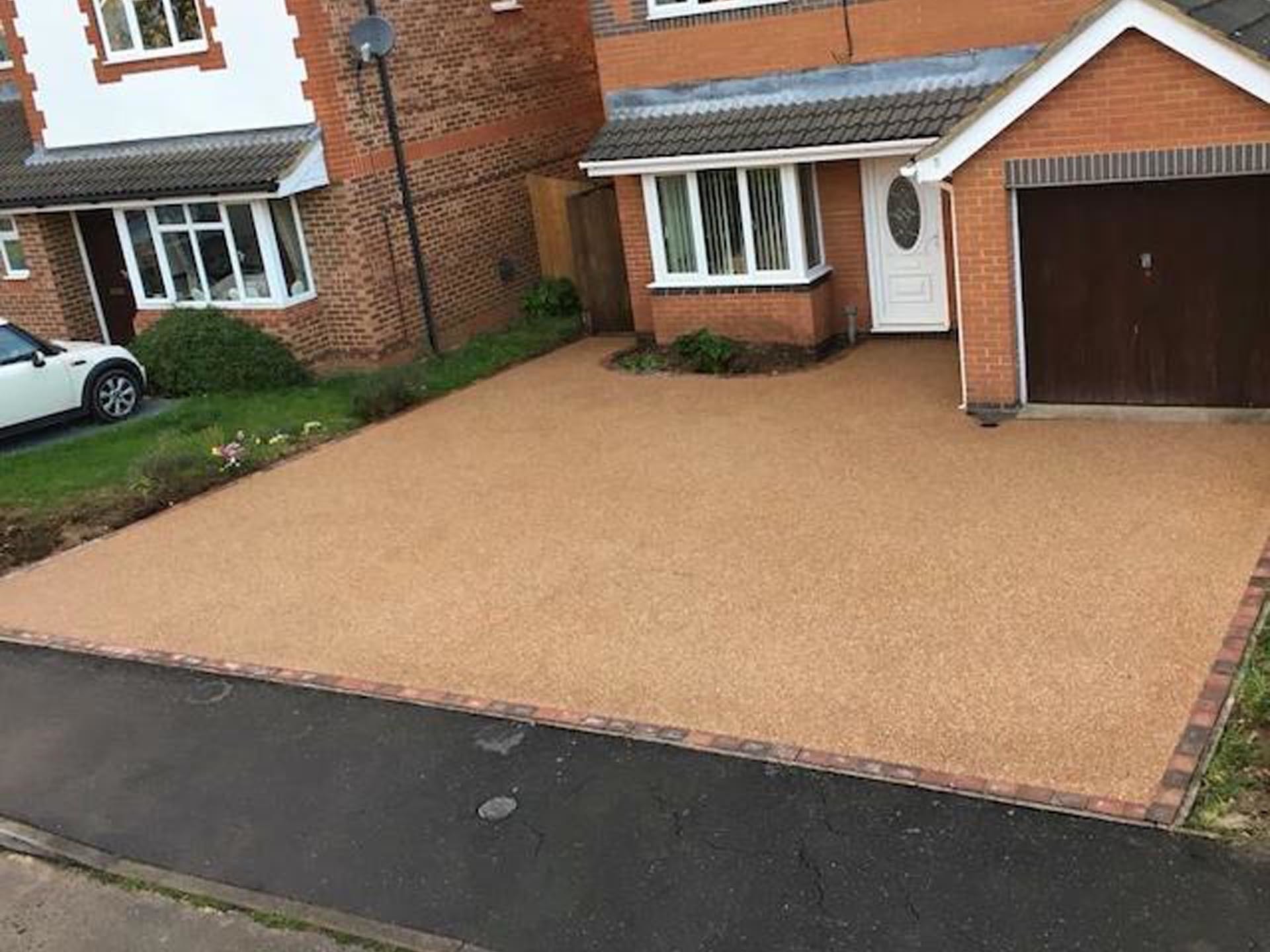 Resin Bonded Driveways cambs paving Ely